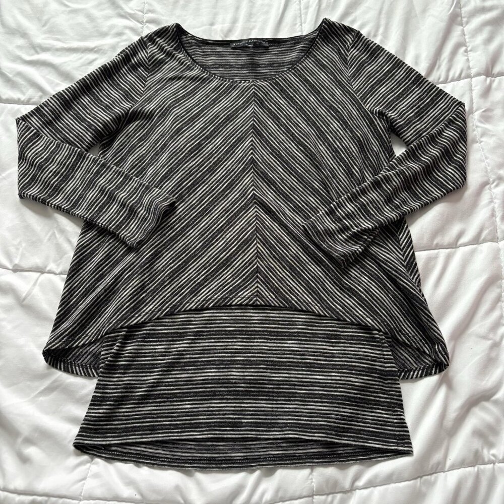 White House Black Market Striped Knit Tunic Black Womens Size Medium Long Sleeve